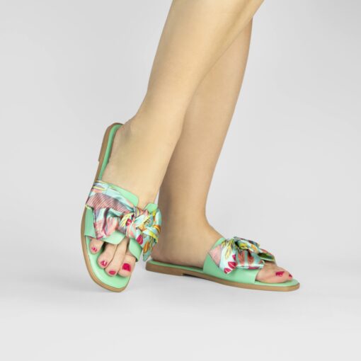 BL22-43 Green