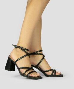 YO002 Black
