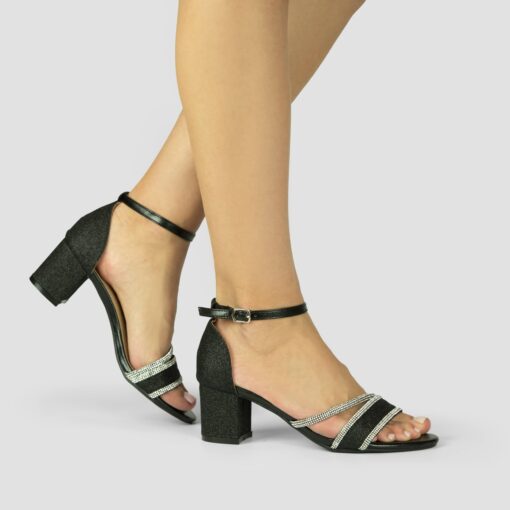 YO004 Black