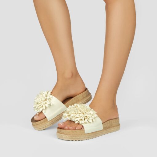 2322 Beige