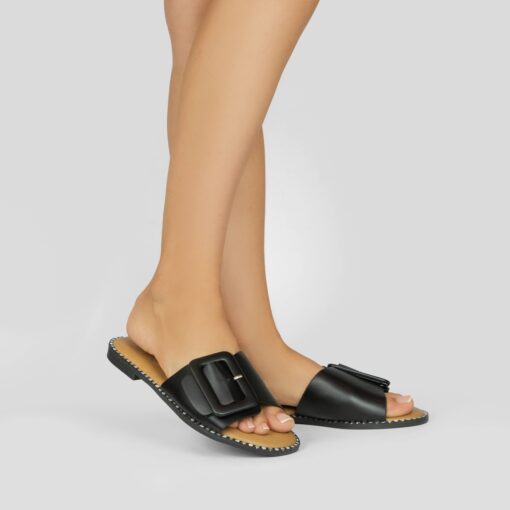 YO0018 Black