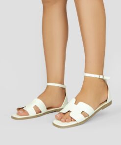 YO0022 White