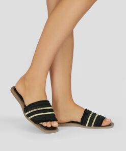 YO0024 Black