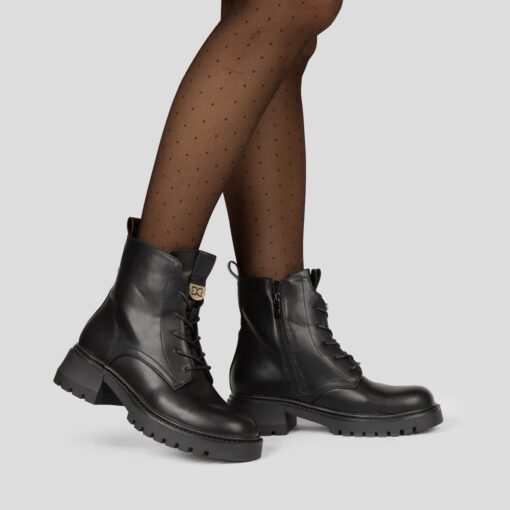 13 Black