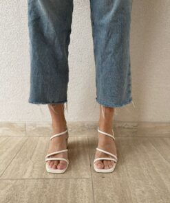 Alternative view of LU0028 White