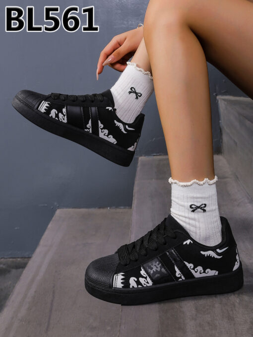 BL561 Black