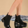 DA128 Black