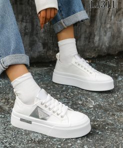 LA311 White