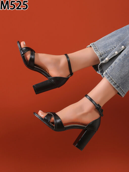M525 Black