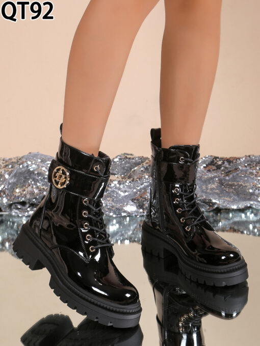 QT92 Black Patent - Slika 2
