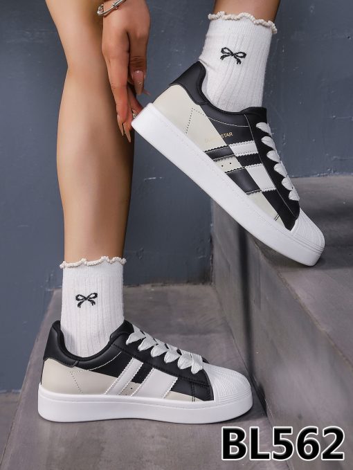 BL562 Black