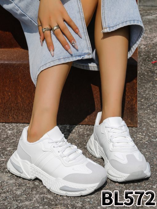 BL572 White