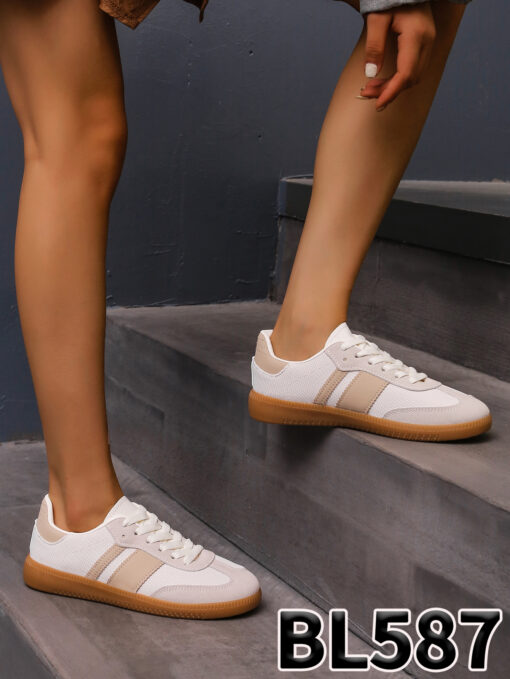 BL587 Khaki