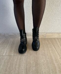 Alternative view of H172 Black