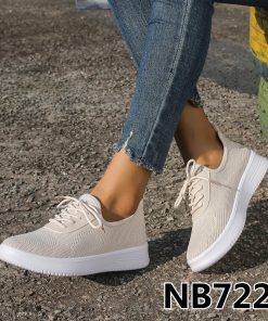 NB722 Beige