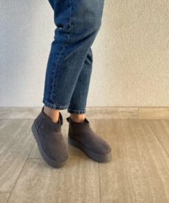 Alternative view of OUO11 Grey