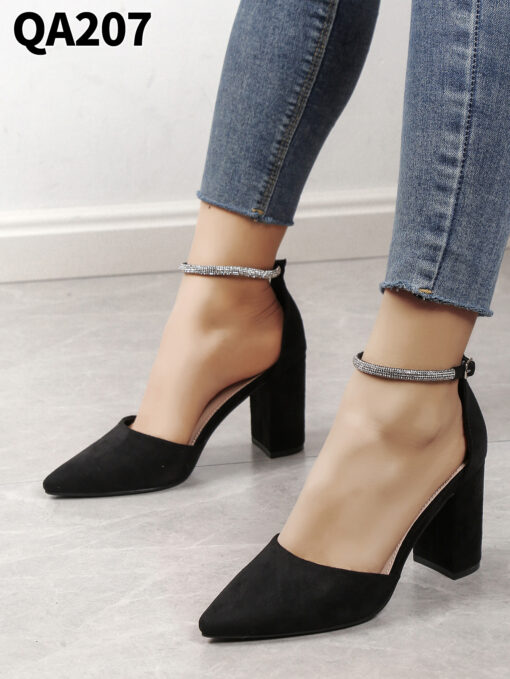 QA207 Black