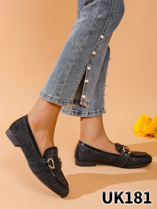 UK181 Black