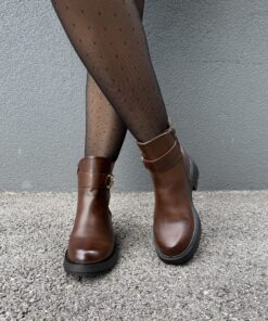 Alternative view of 181-186 Brown