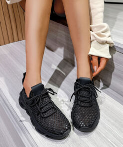 Alternative view of BL605 Black