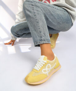 Alternative view of BL636 Yellow