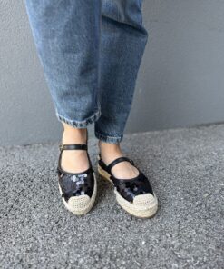 Alternative view of CR-53 Black