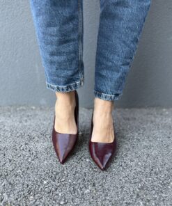 Alternative view of JC110 Maroon