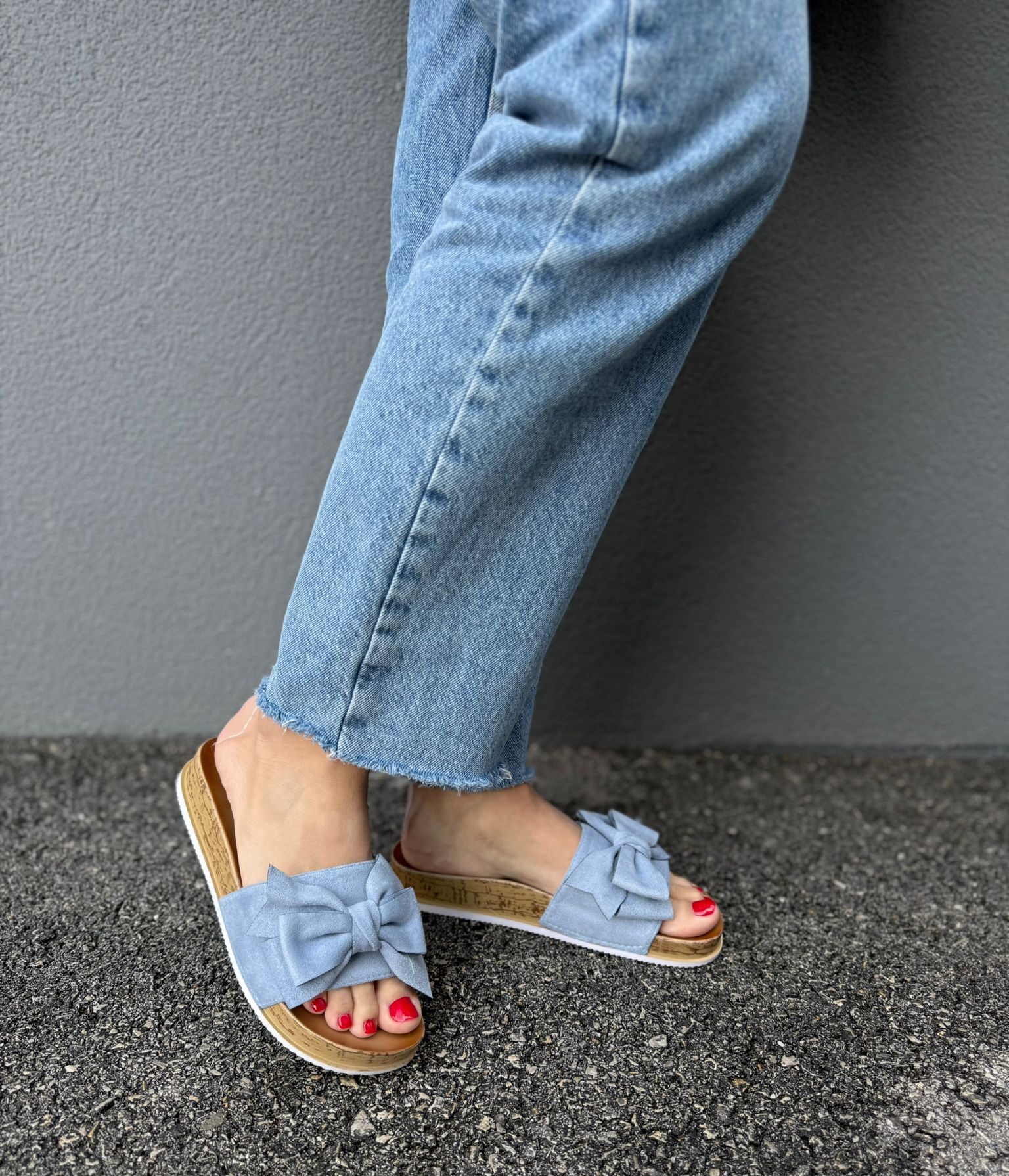 2307 Blue