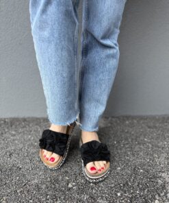 Alternative view of M343 Black