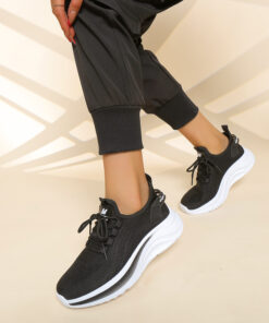 Alternative view of NB800 Black