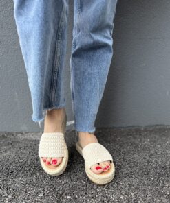 Alternative view of T635 Beige