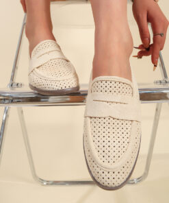 Alternative view of T655 Beige