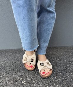 Alternative view of XOZ-38 Beige