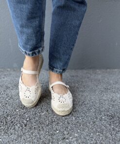 Alternative view of CR-56 Beige