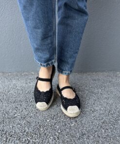 Alternative view of CR-56 Black