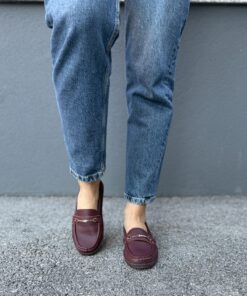 Alternative view of DMT34 Maroon