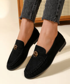 T667 Black