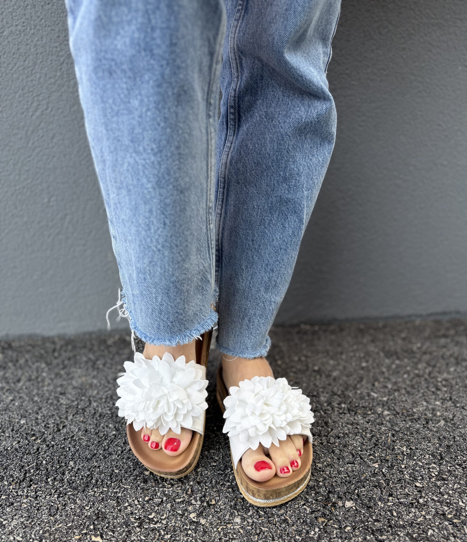 2327 White - Slika 2