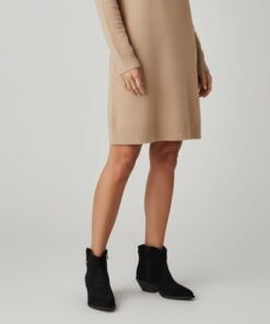 OU017 Black