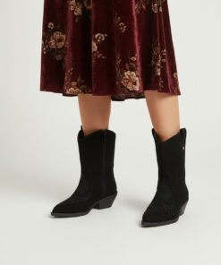 OU018 Black