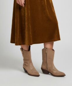 OU018 Khaki