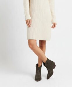 OU017 Olive
