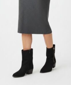 OU019 Black