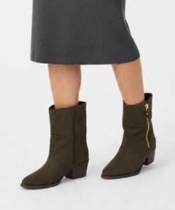 OU019 Olive