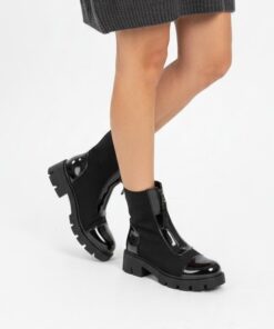R05 Black